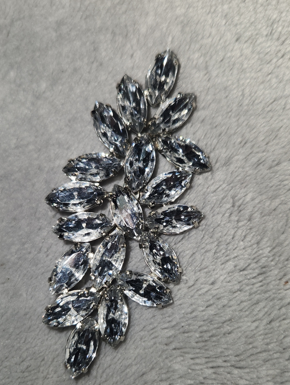 Clear Crystal Marquise Cluster Women’s Brooch - Unbranded
